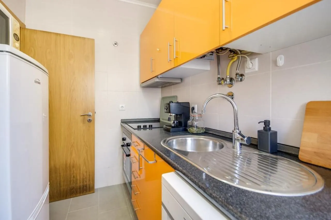 GuestReady -- Cream&Wood Stay in Alcântara Lisboa Appartement